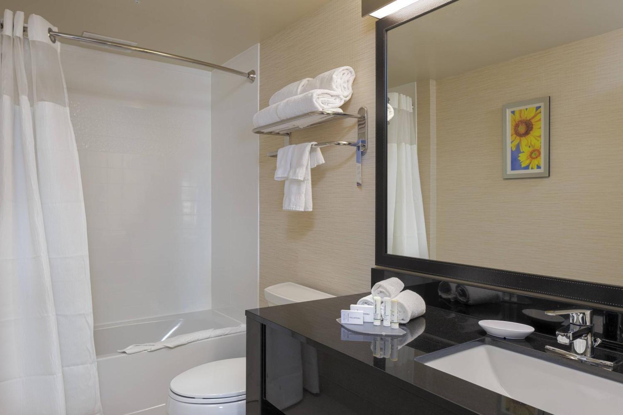 Fairfield Inn & Suites By Marriott Belleville Eksteriør billede
